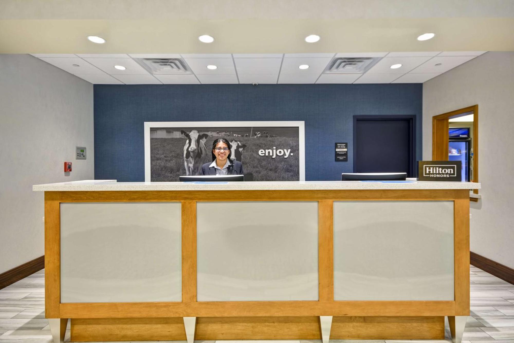 Hampton Inn & Suites Dallas/Plano-East Экстерьер фото