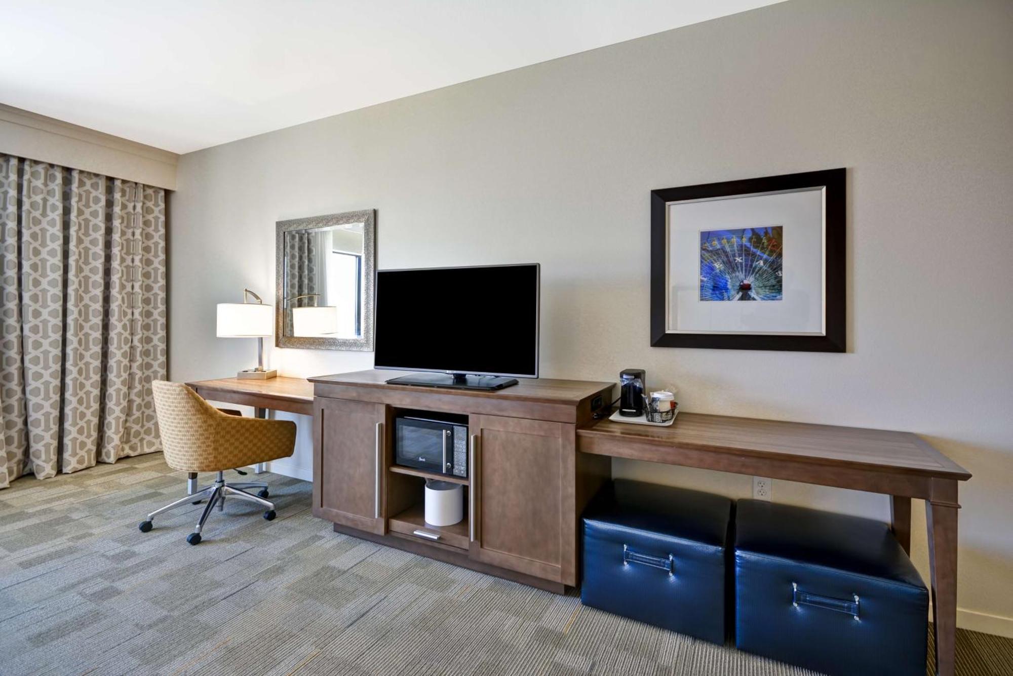 Hampton Inn & Suites Dallas/Plano-East Экстерьер фото