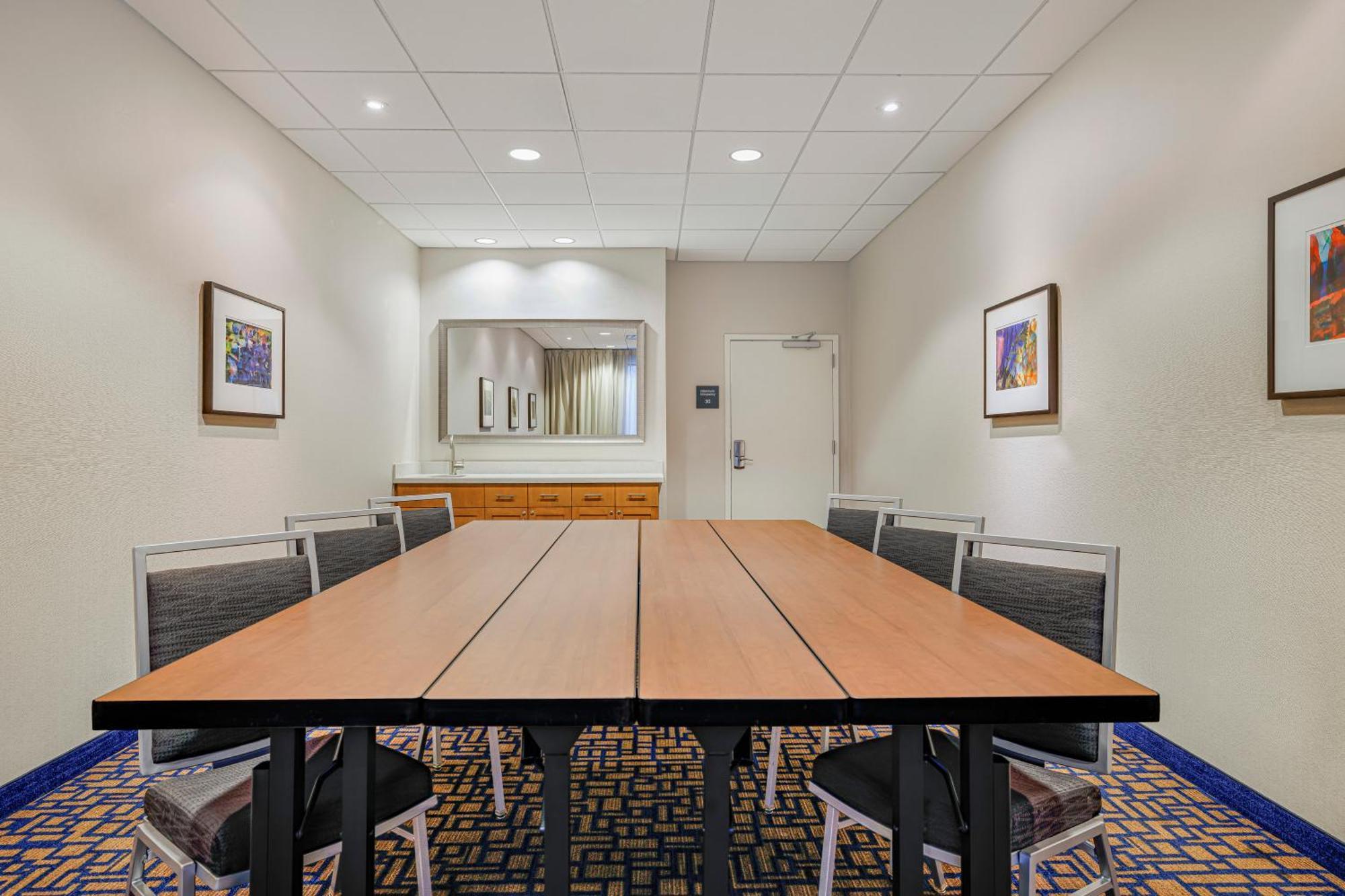 Hampton Inn & Suites Dallas/Plano-East Экстерьер фото